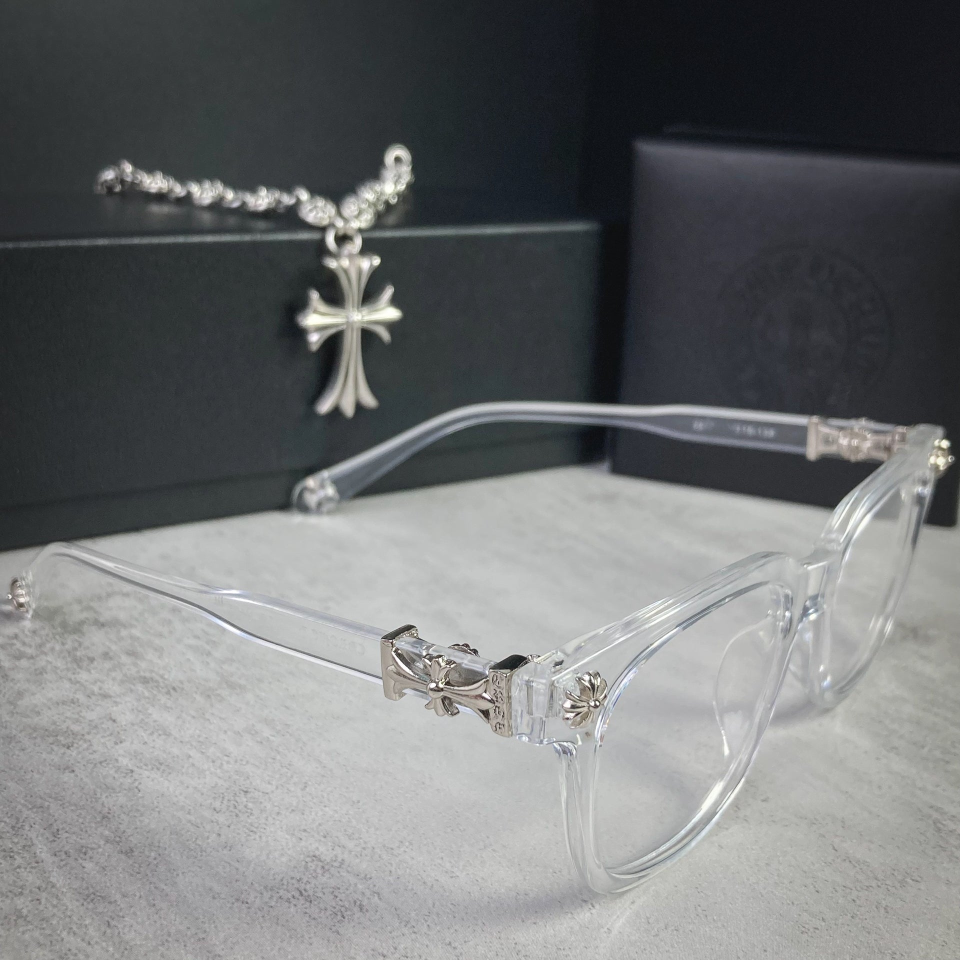 Obsidian Glasses - Sancturium
