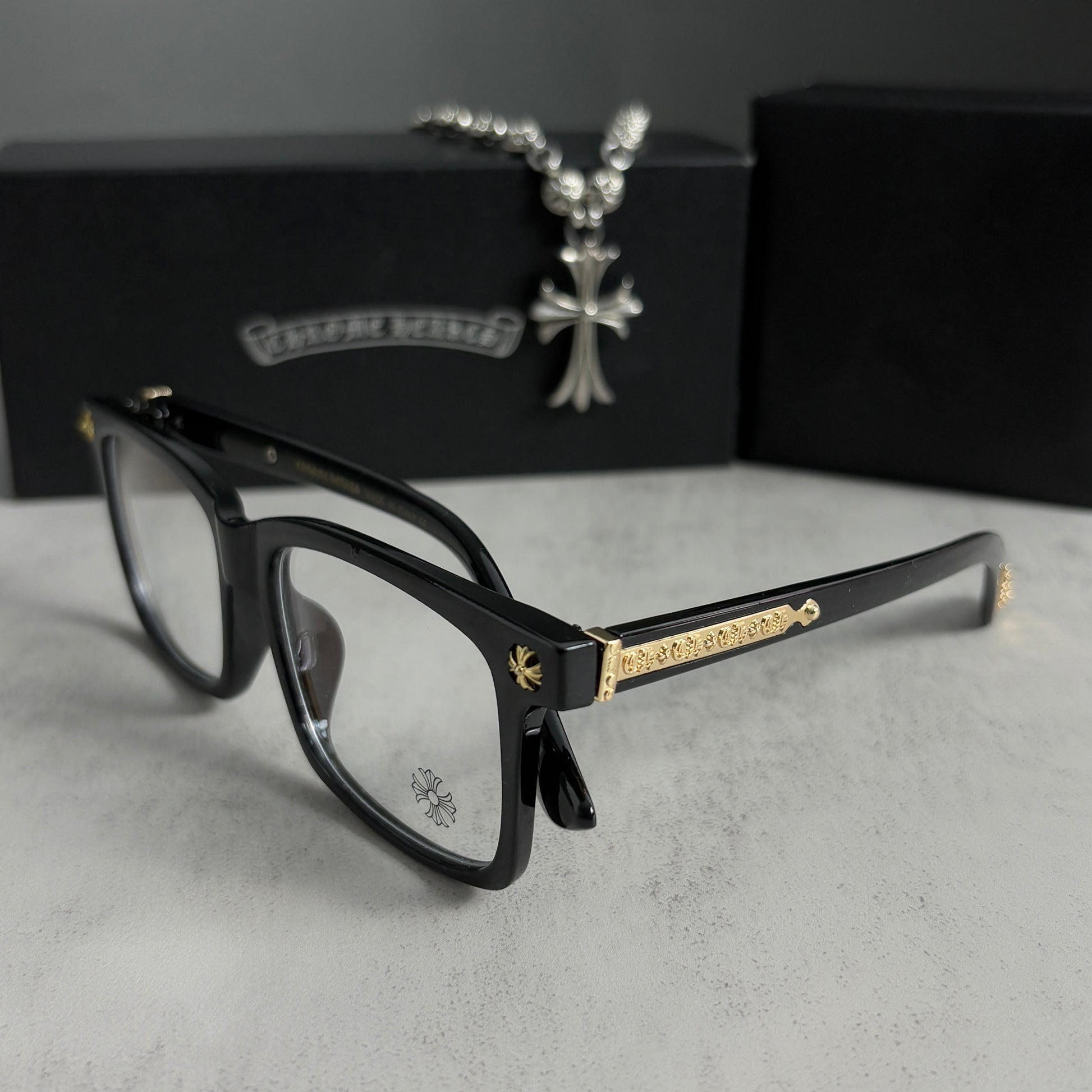 Stud Glasses - Sancturium